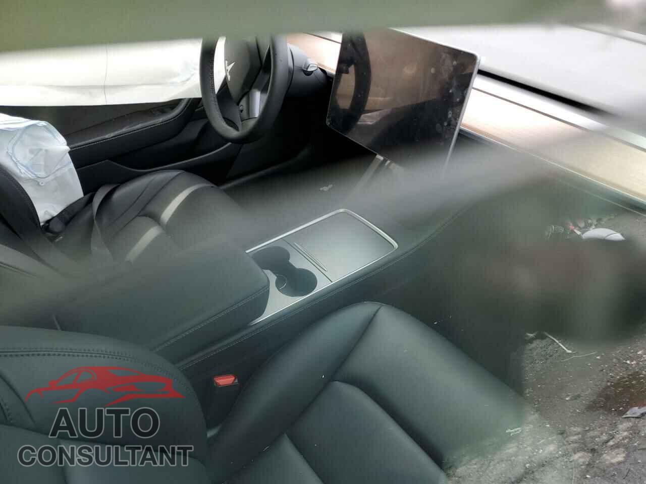 TESLA MODEL 3 2023 - 5YJ3E1EB4PF686313