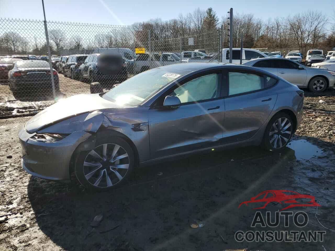 TESLA MODEL 3 2024 - 5YJ3E1EA3RF870703
