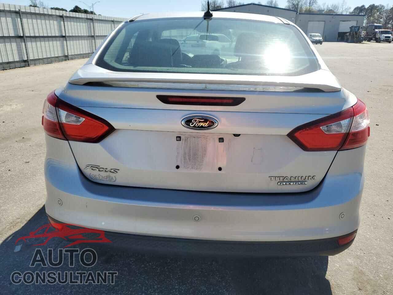 FORD FOCUS 2013 - 1FADP3J26DL108504