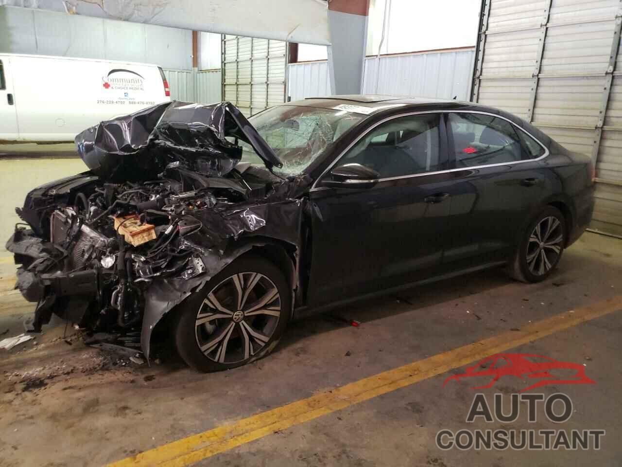 VOLKSWAGEN PASSAT 2021 - 1VWSA7A35MC010256