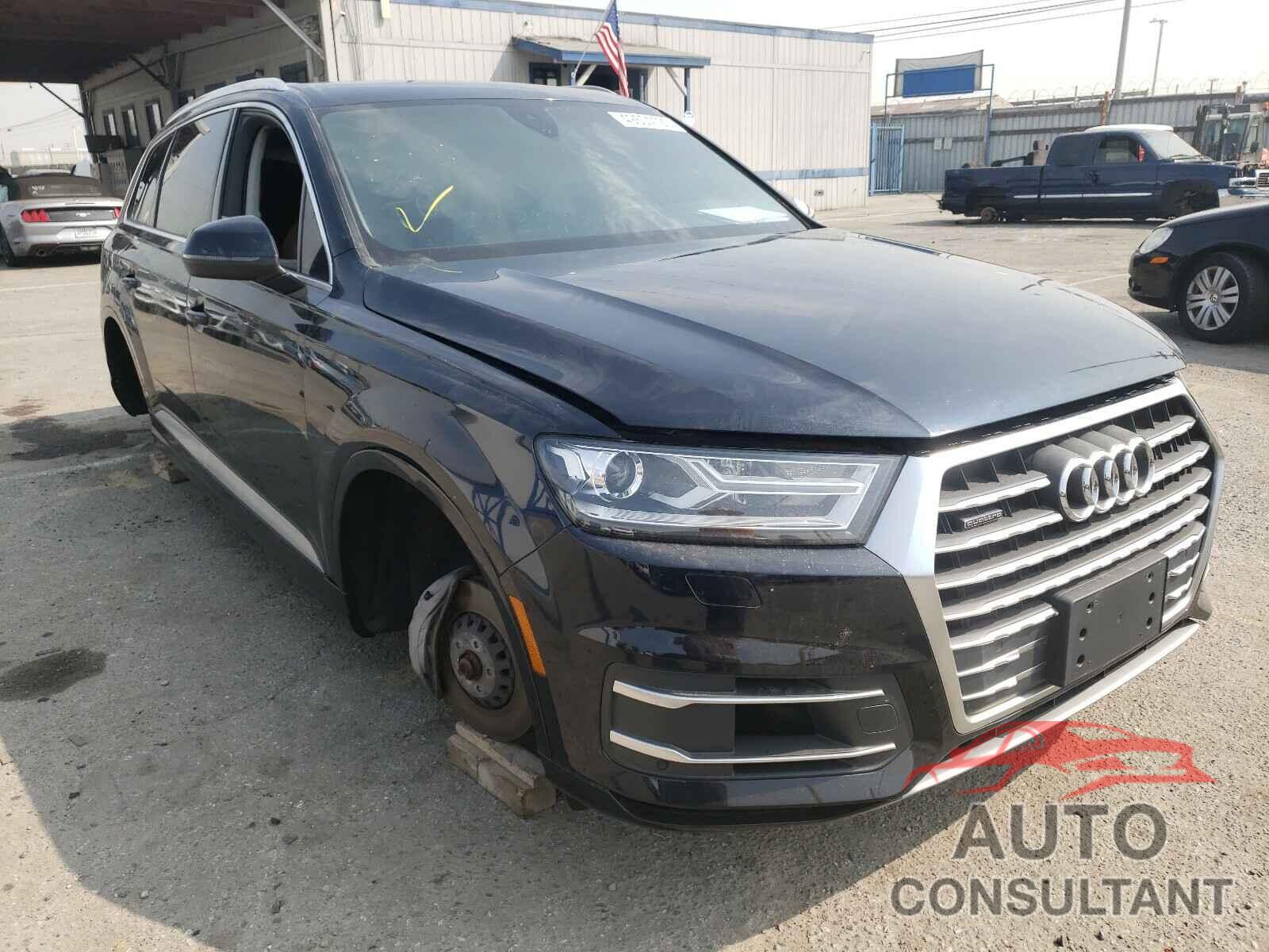 AUDI Q7 2017 - WA1LABF77HD010355