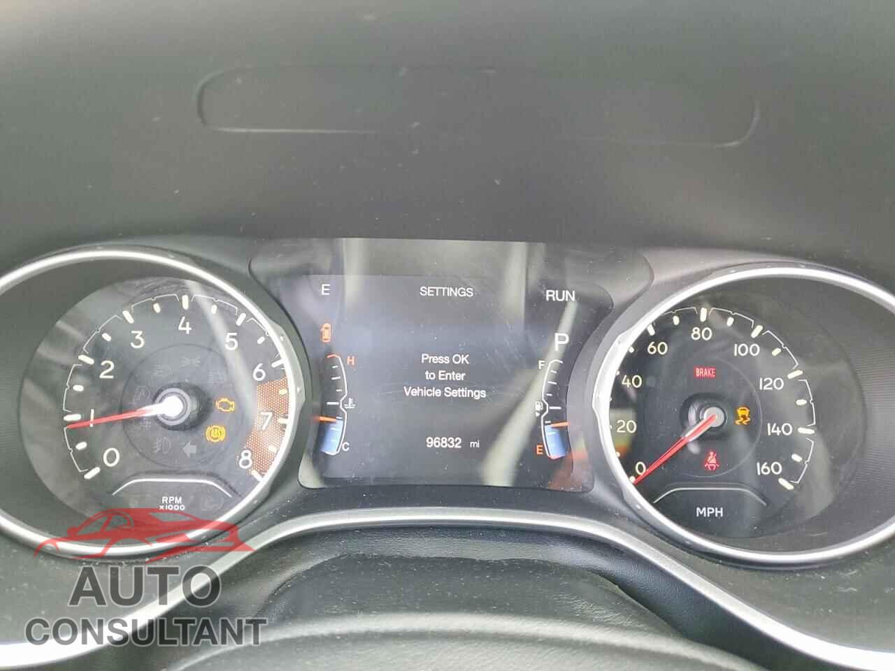 JEEP COMPASS 2018 - 3C4NJDBB9JT413788