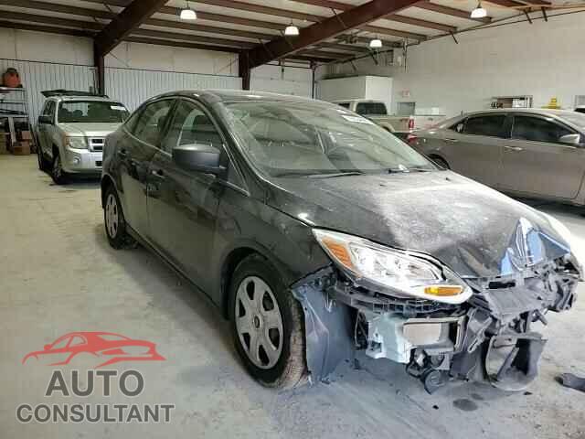 FORD FOCUS 2013 - 1FADP3E28DL331640