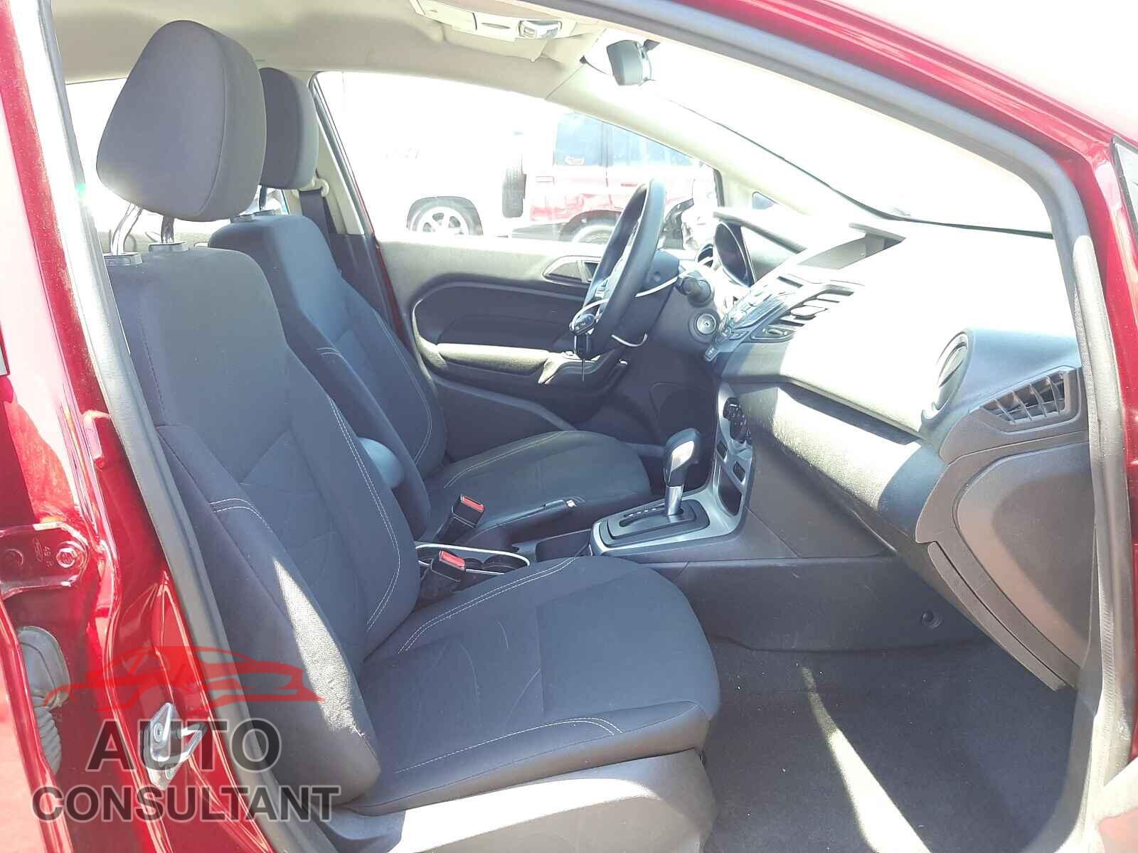 FORD FIESTA 2017 - 3FADP4EJ0HM117355