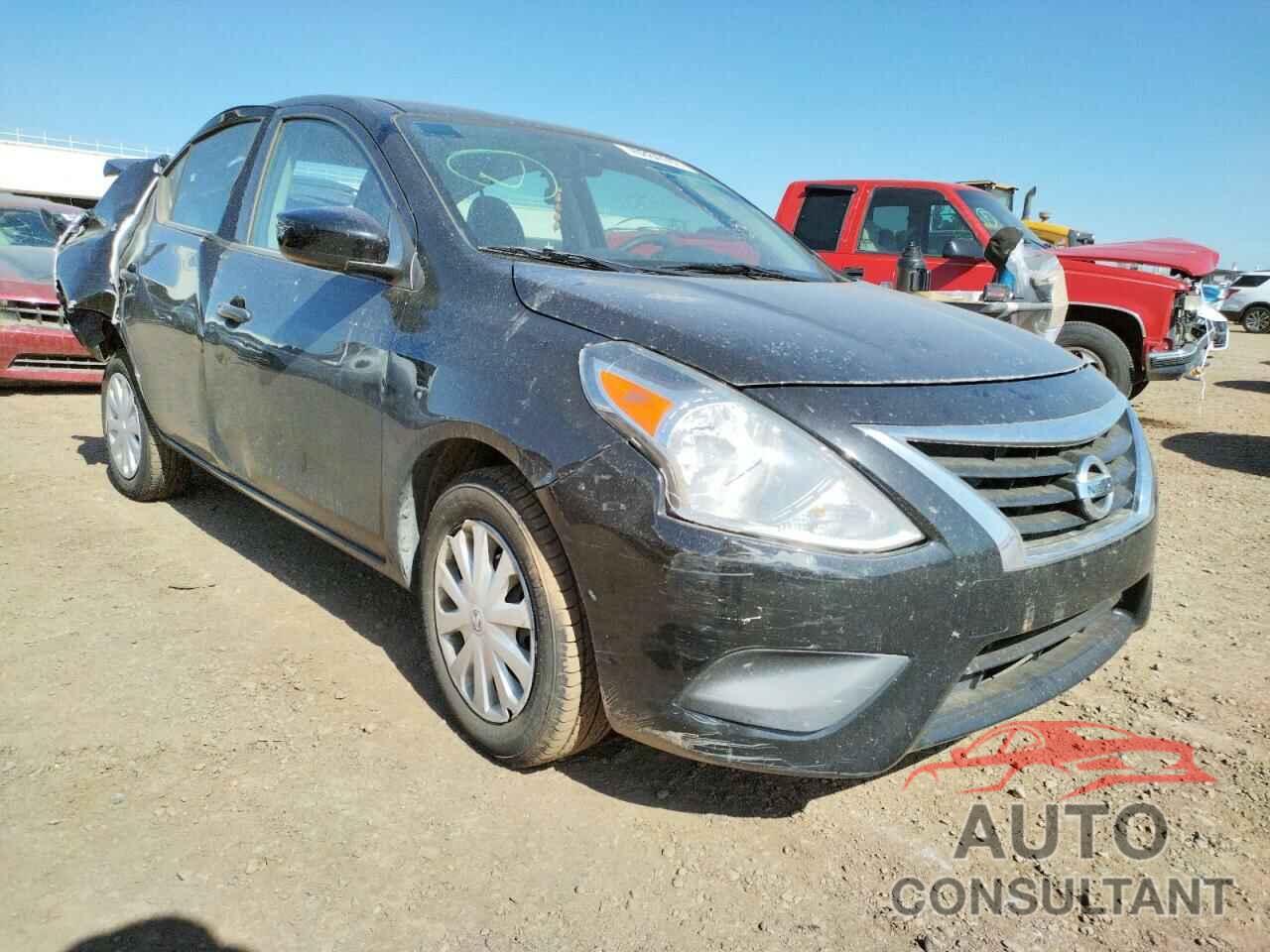 NISSAN VERSA 2019 - 3N1CN7AP6KL840196