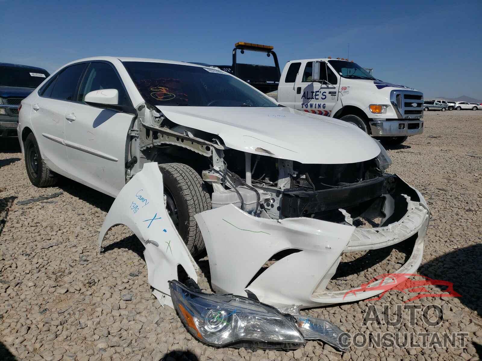 TOYOTA CAMRY 2016 - 4T4BF1FK2GR563173
