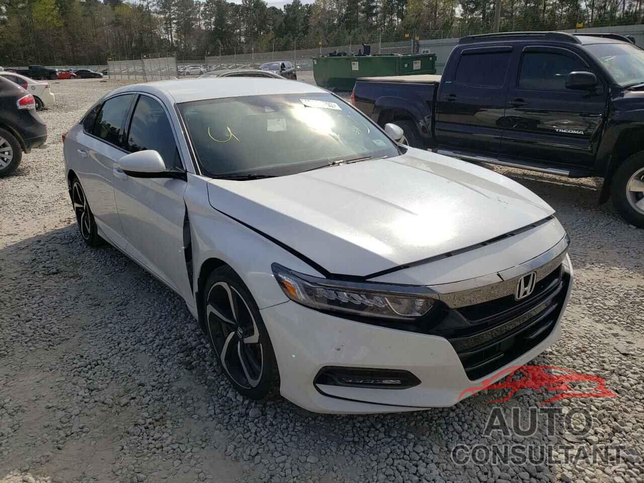 HONDA ACCORD 2018 - 1HGCV1F33JA214015