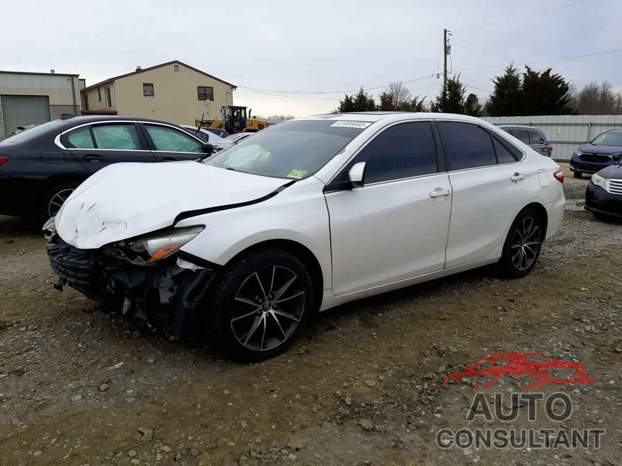 TOYOTA CAMRY 2015 - 4T1BF1FK6FU481438