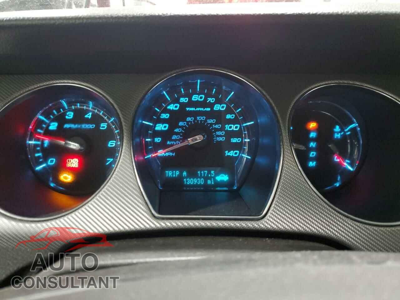FORD TAURUS 2010 - 1FAHP2KT8AG100928
