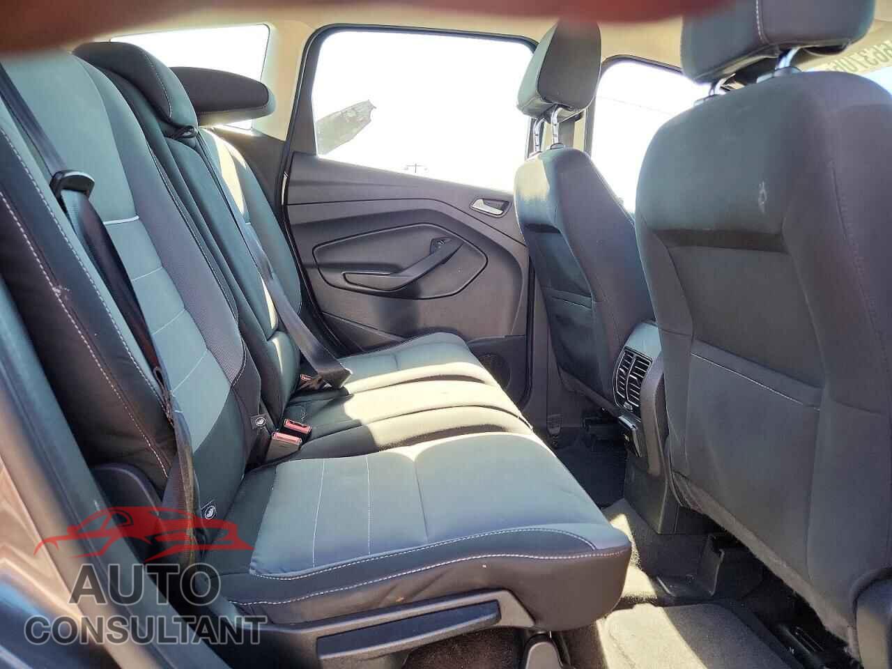 FORD CMAX 2014 - 1FADP5AU0EL512221