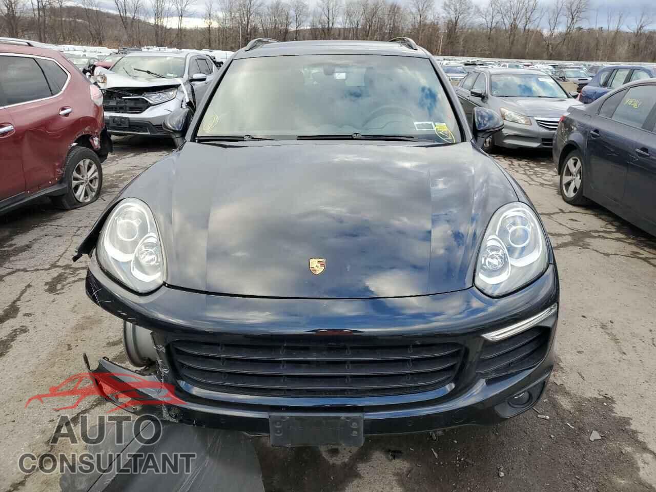 PORSCHE CAYENNE 2017 - WP1AA2A20HKA89676