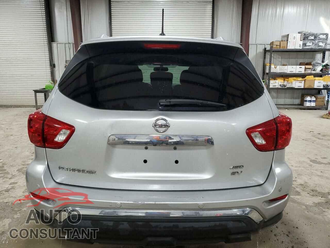 NISSAN PATHFINDER 2017 - 5N1DR2MM3HC667151