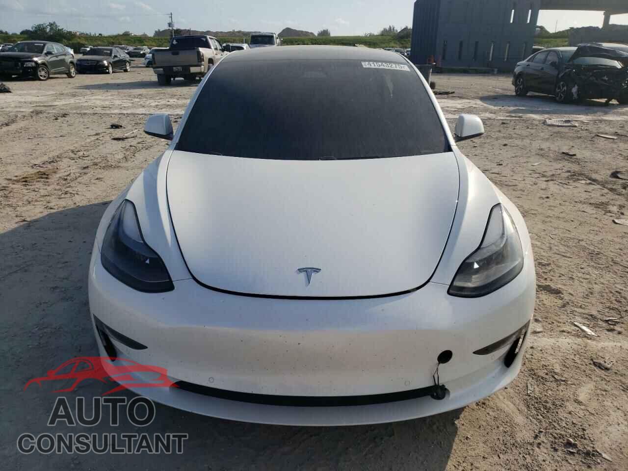 TESLA MODEL 3 2021 - 5YJ3E1EB8MF044754