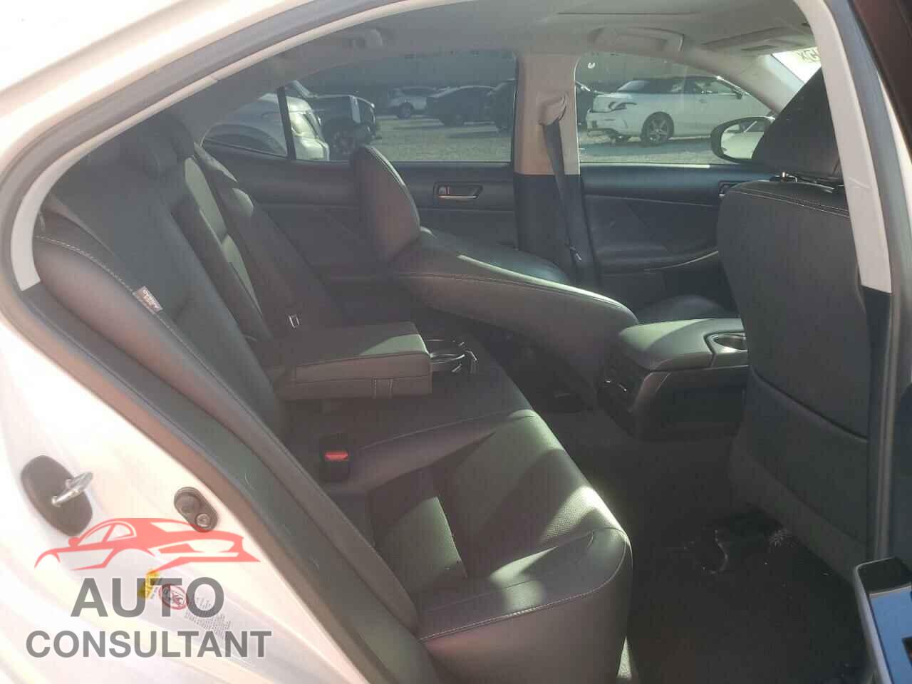 LEXUS IS 2017 - JTHBA1D20H5039773