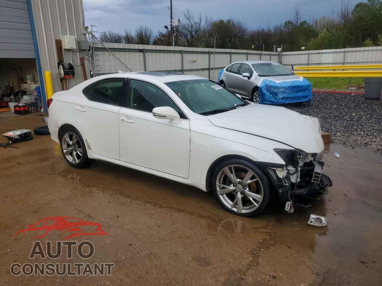 LEXUS IS 2010 - JTHBF5C23A5129032