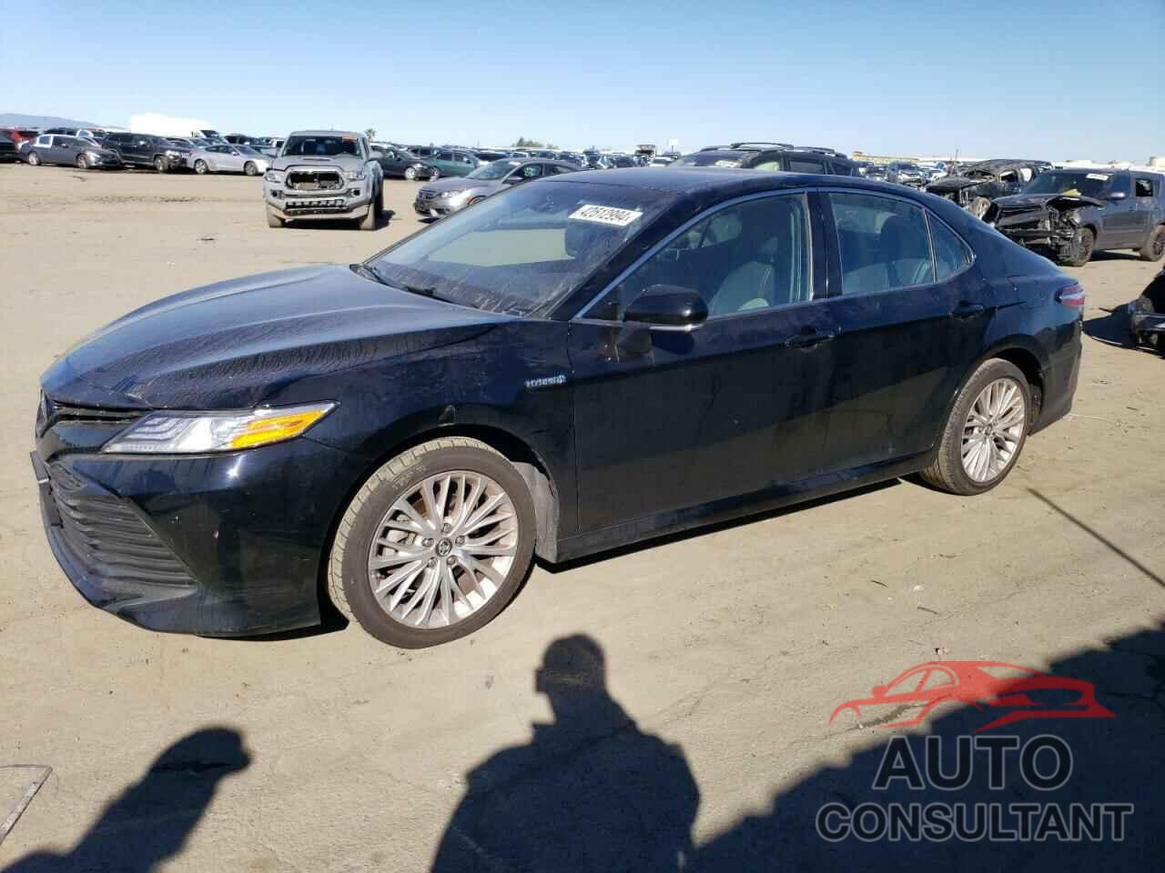 TOYOTA CAMRY 2018 - 4T1B21HK0JU008863