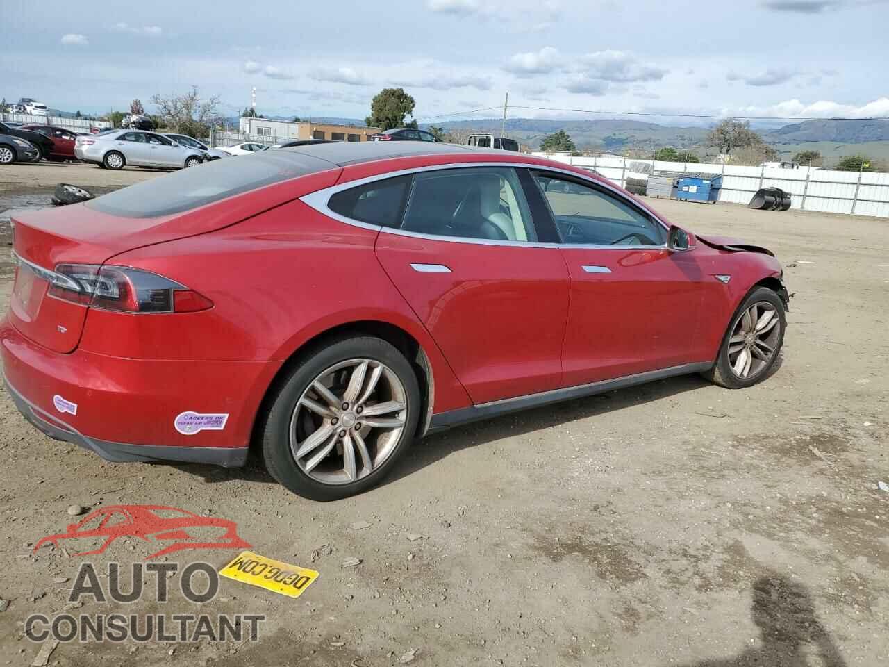 TESLA MODEL S 2016 - 5YJSA1E11GF129244