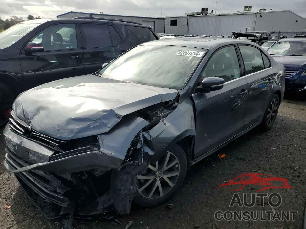 VOLKSWAGEN JETTA 2017 - 3VWDB7AJXHM386640
