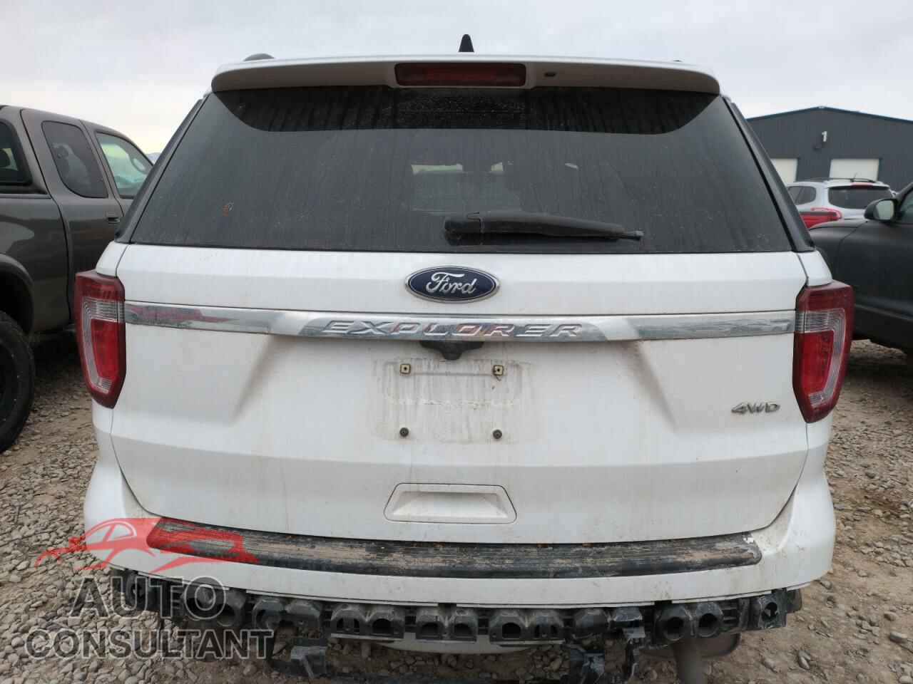 FORD EXPLORER 2018 - 1FM5K8B86JGB89369