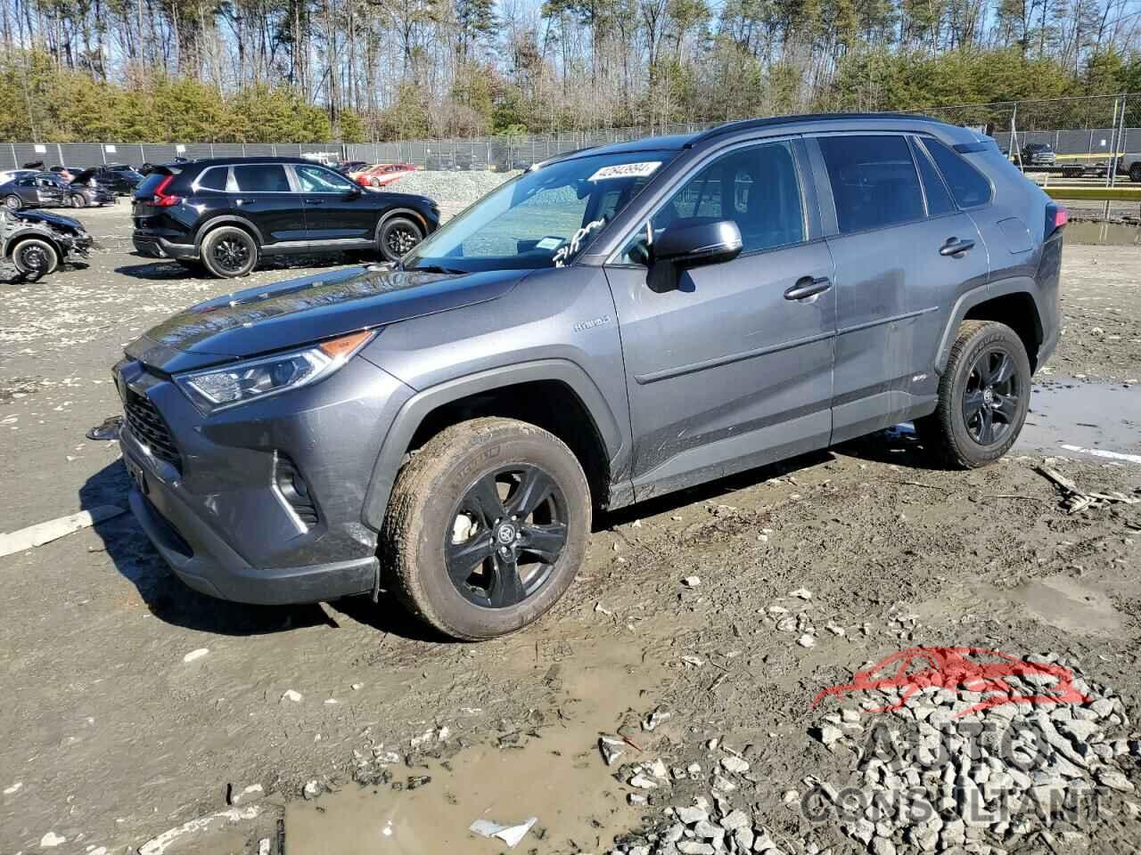 TOYOTA RAV4 2021 - 2T3R6RFV6MW016413