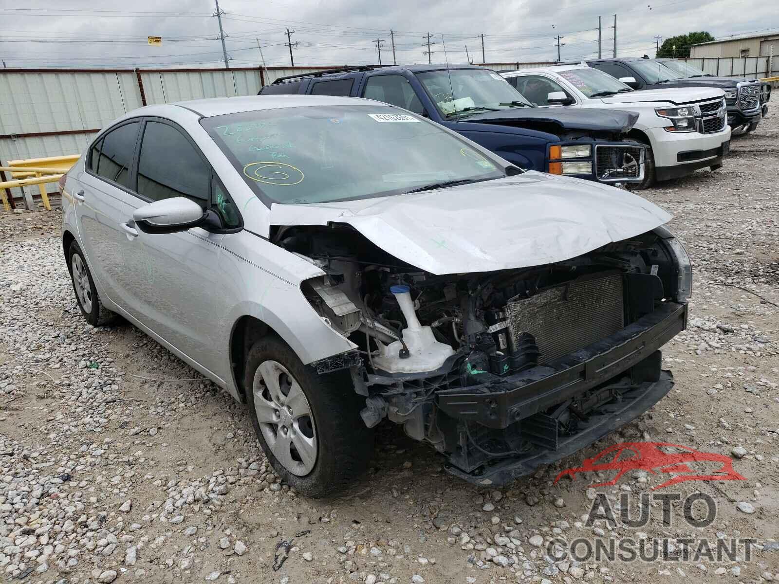 KIA FORTE 2018 - 3KPFK4A71JE272069