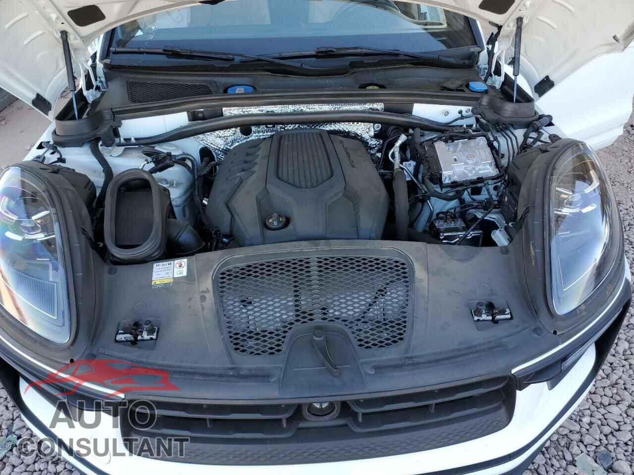 PORSCHE MACAN BASE 2024 - WP1AA2A57RLB00310