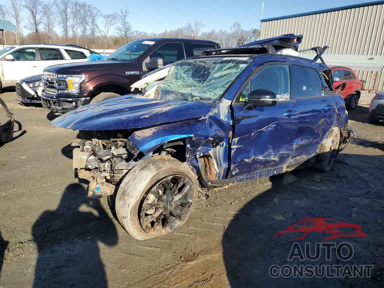 KIA SORENTO 2023 - 5XYRKDLF5PG198054