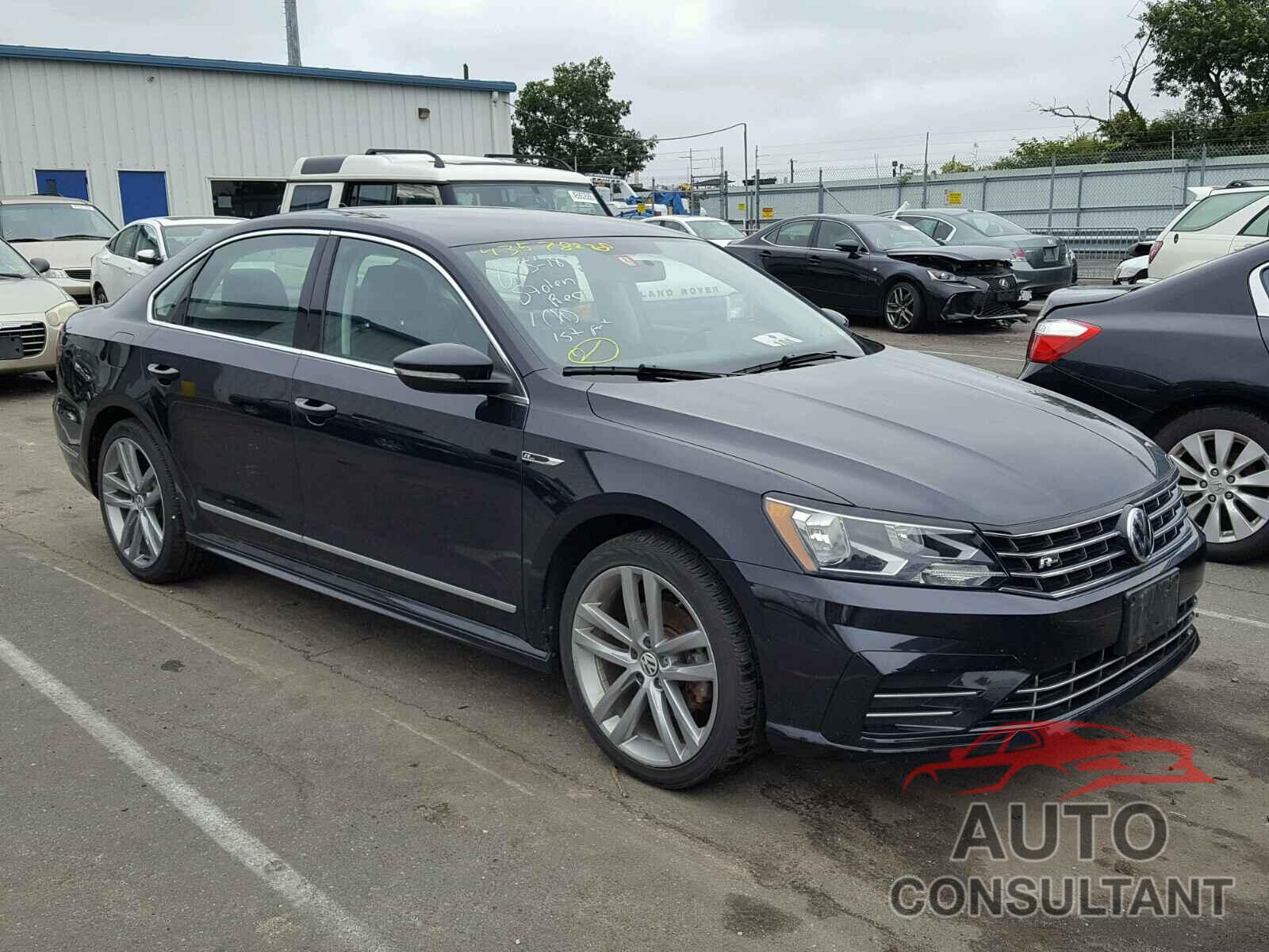 VOLKSWAGEN PASSAT 2017 - 1VWDT7A30HC034764