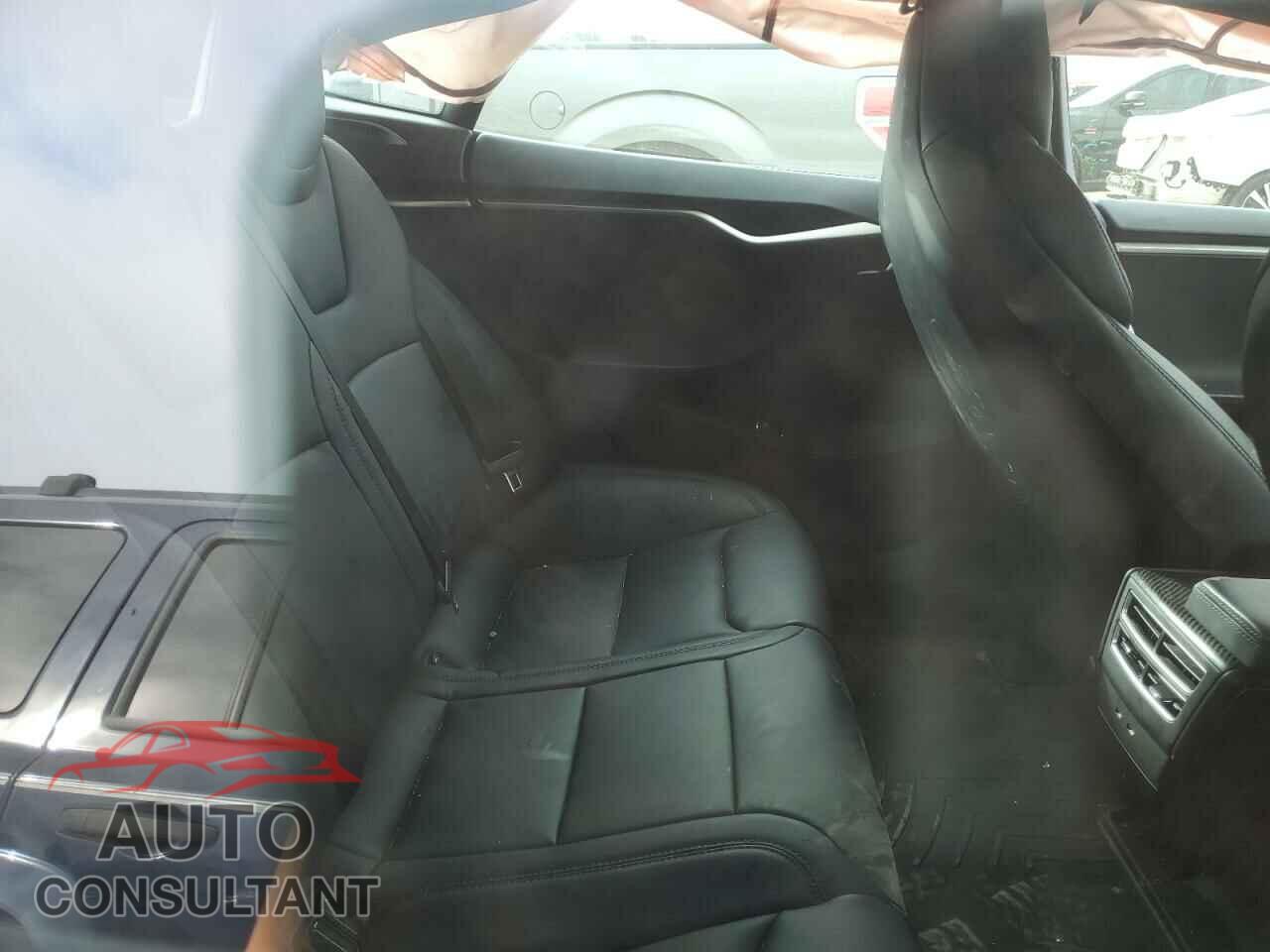 TESLA MODEL S 2017 - 5YJSA1E10HF231362