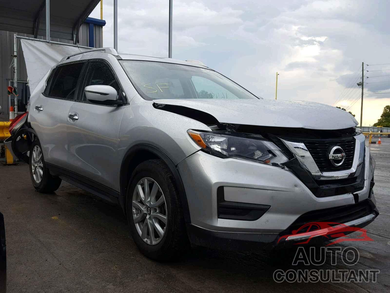 NISSAN ROGUE S 2017 - KNMAT2MT4HP564586