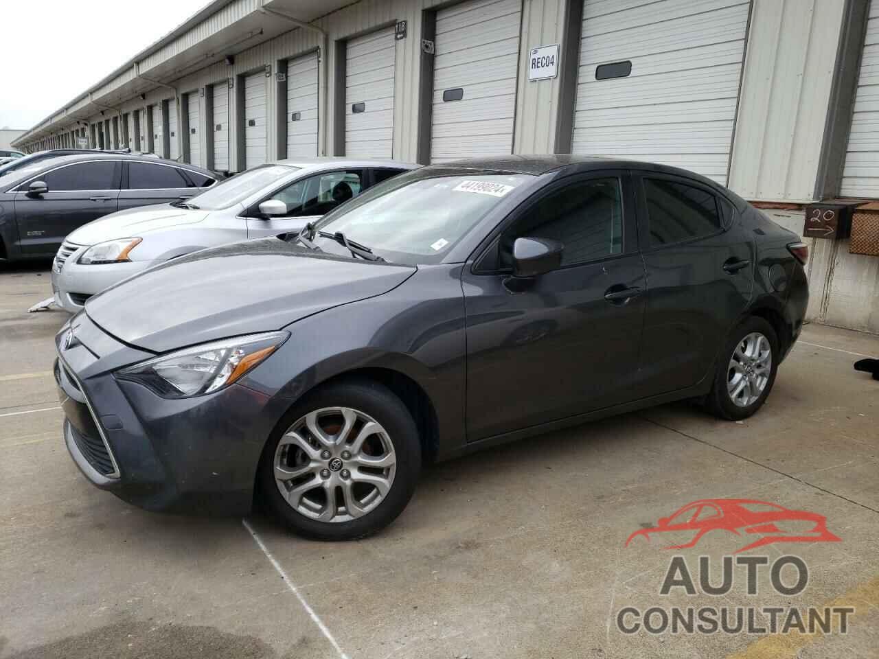TOYOTA YARIS 2018 - 3MYDLBYV4JY317020
