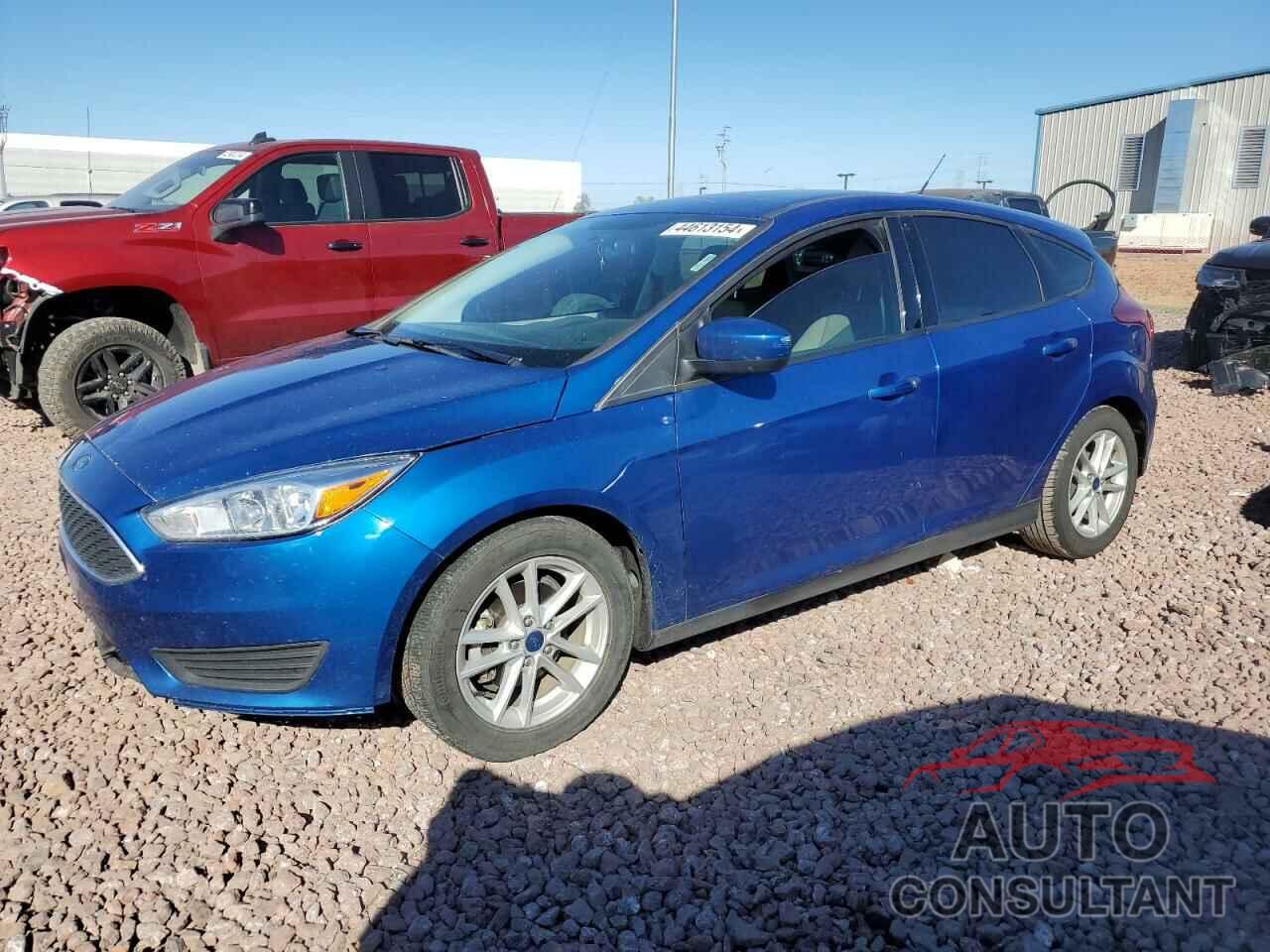 FORD FOCUS 2018 - 1FADP3K2XJL331431