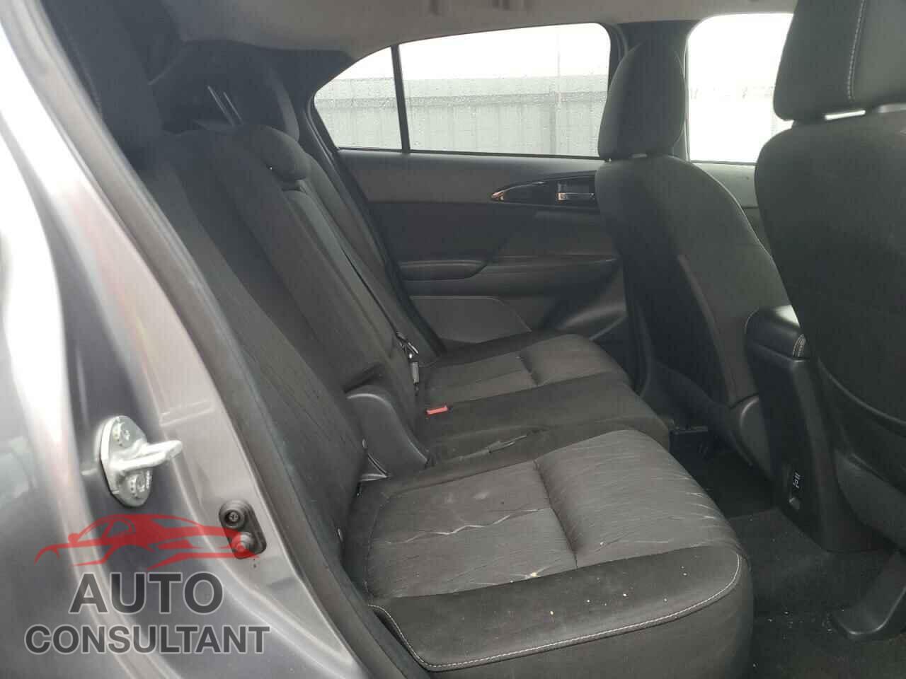 MITSUBISHI ECLIPSE 2019 - JA4AT5AA3KZ048083