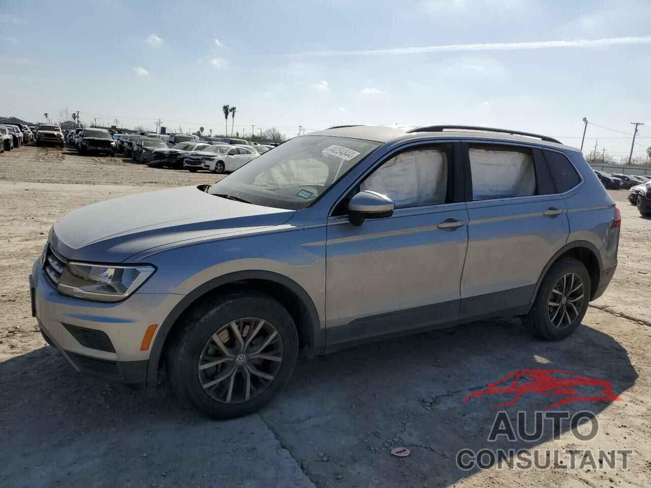 VOLKSWAGEN TIGUAN 2019 - 3VV3B7AX4KM139772