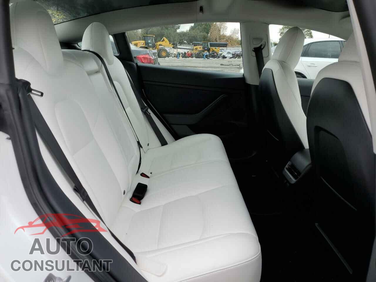 TESLA MODEL 3 2022 - 5YJ3E1EA0NF243404