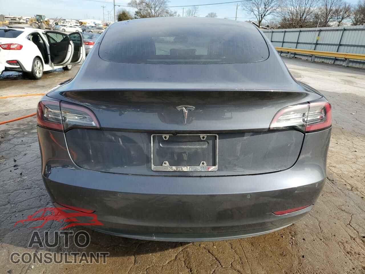 TESLA MODEL 3 2018 - 5YJ3E1EB7JF113980