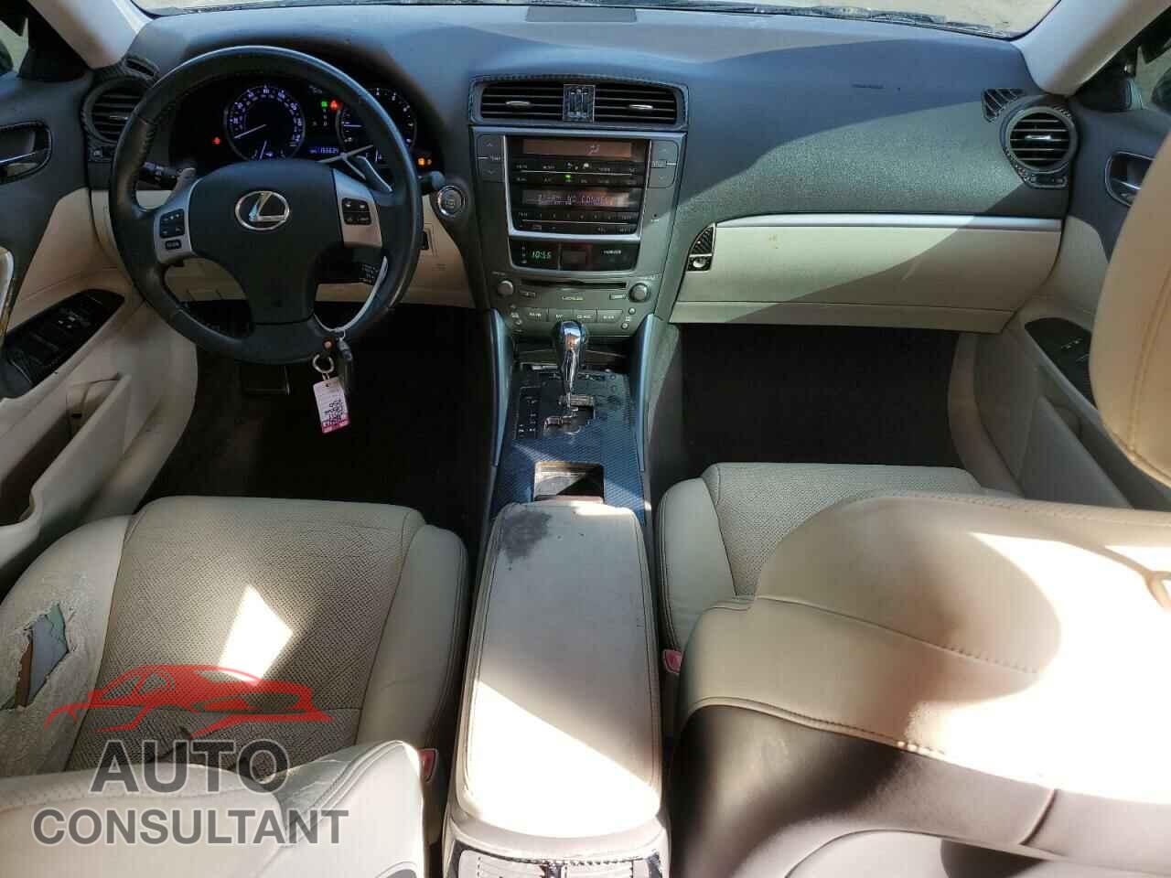 LEXUS IS 2011 - JTHBF5C28B5148158
