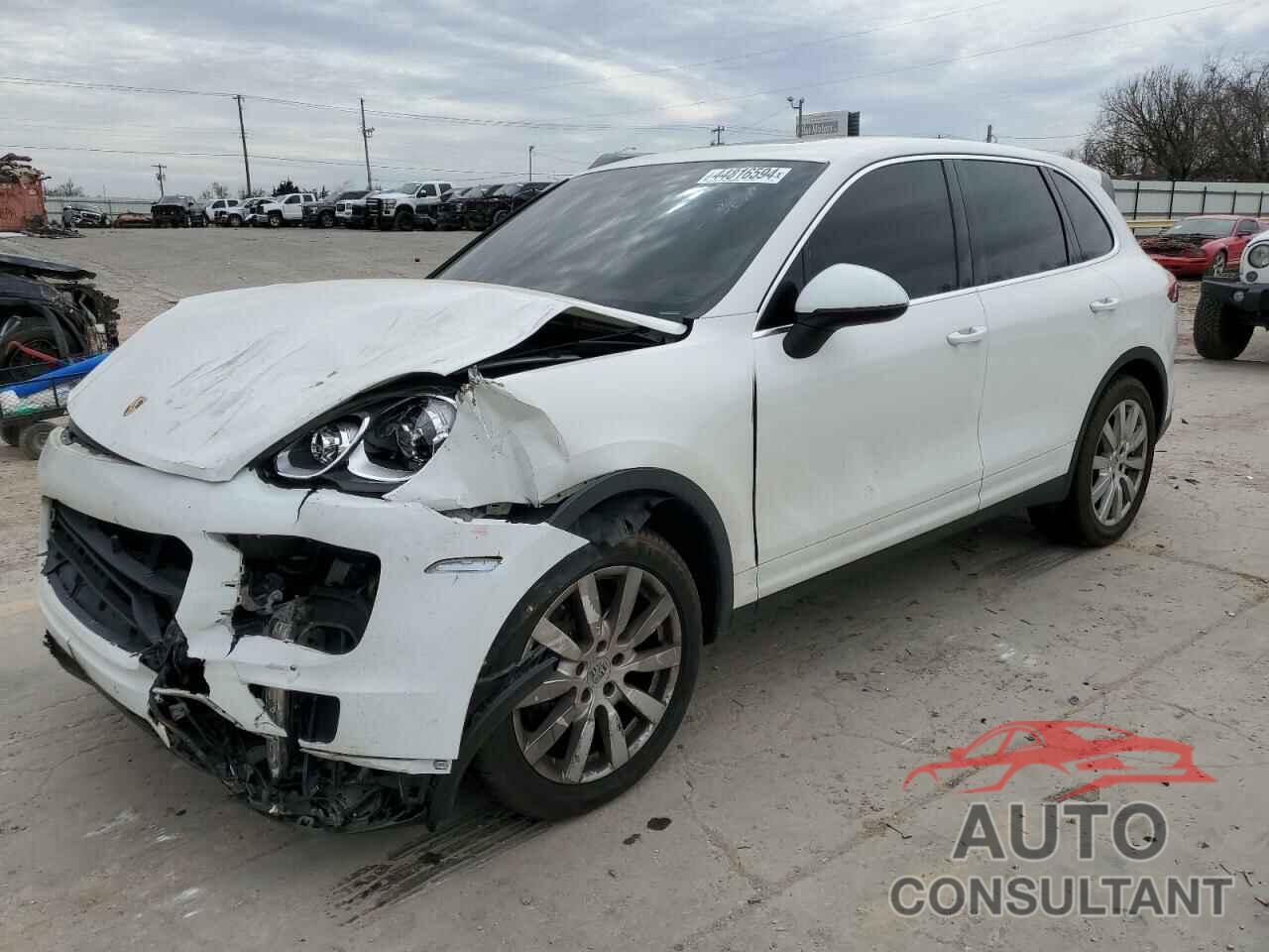 PORSCHE CAYENNE 2016 - WP1AA2A20GKA38189