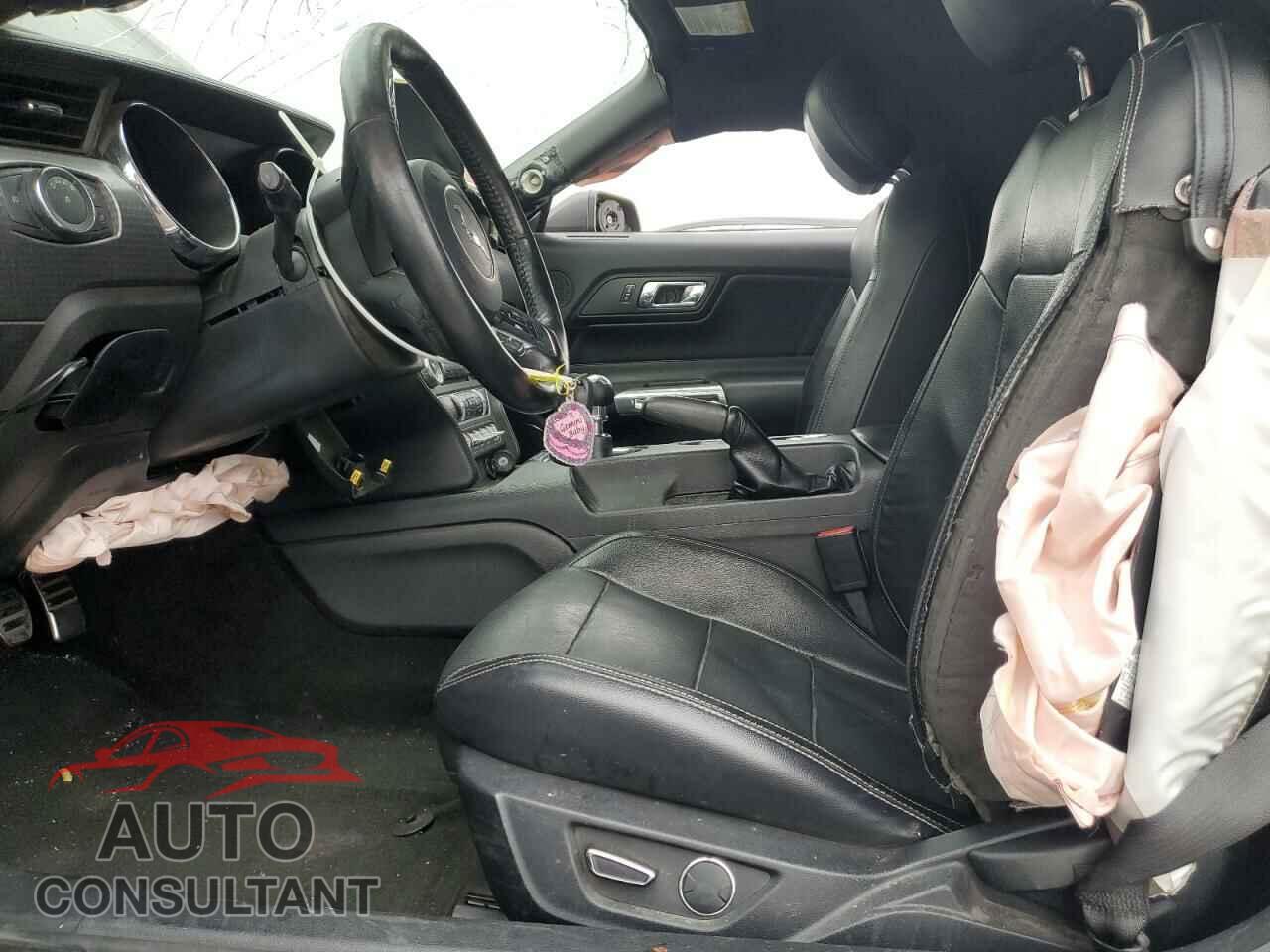 FORD MUSTANG 2017 - 1FA6P8CF8H5351974