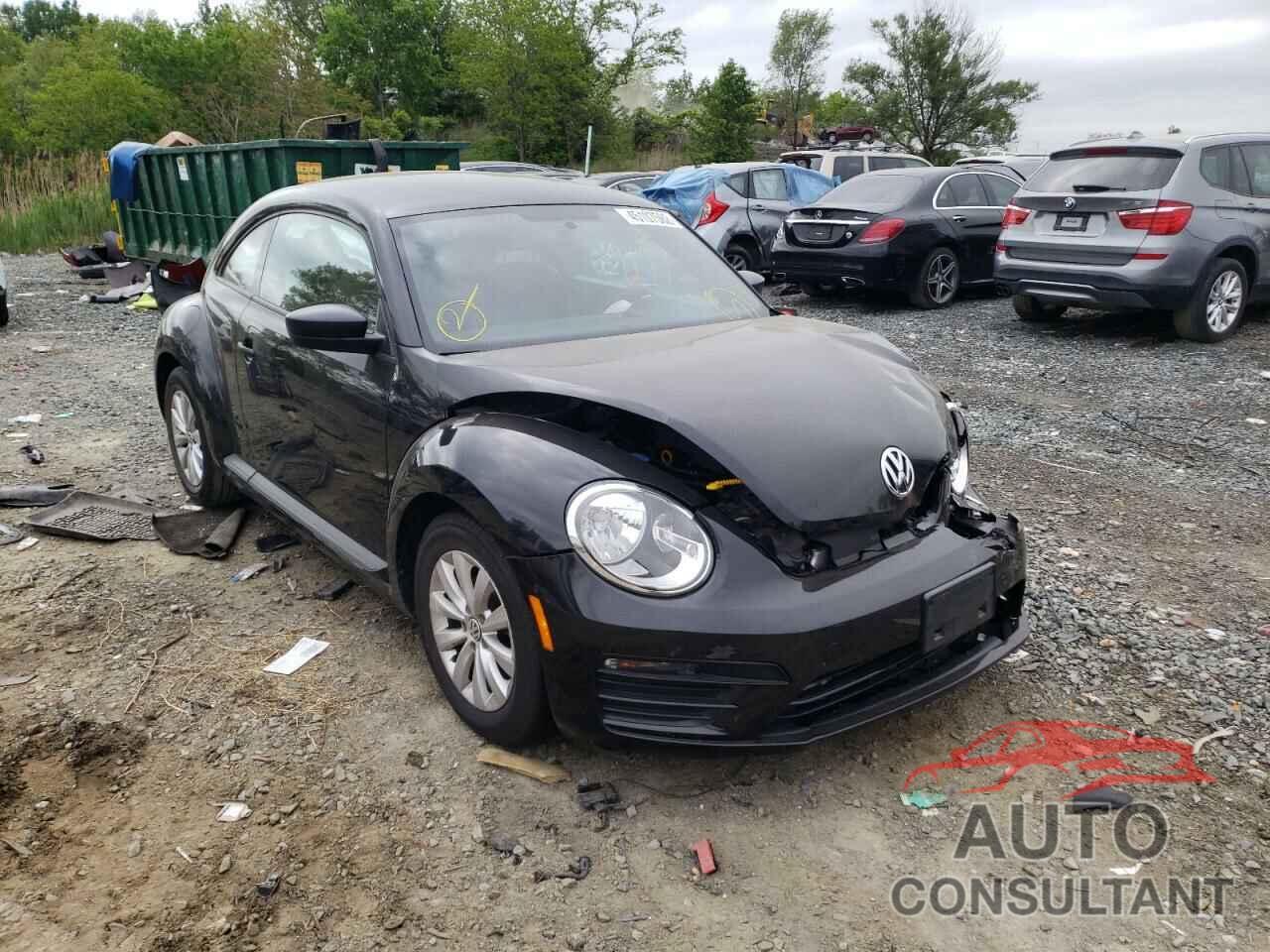 VOLKSWAGEN BEETLE 2018 - 3VWFD7AT9JM726399