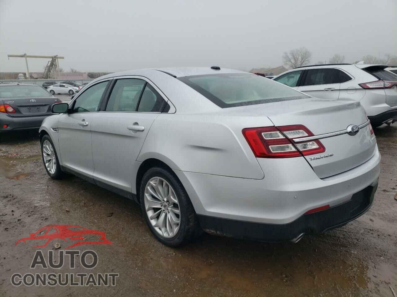 FORD TAURUS 2019 - 1FAHP2F84KG111111