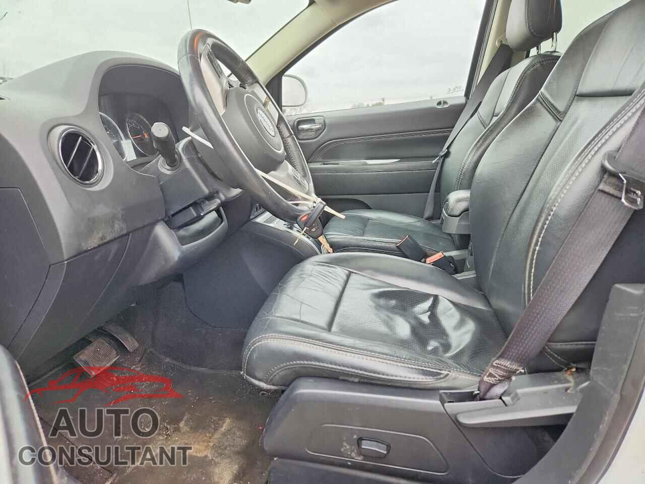 JEEP COMPASS 2017 - 1C4NJCEB3HD212247