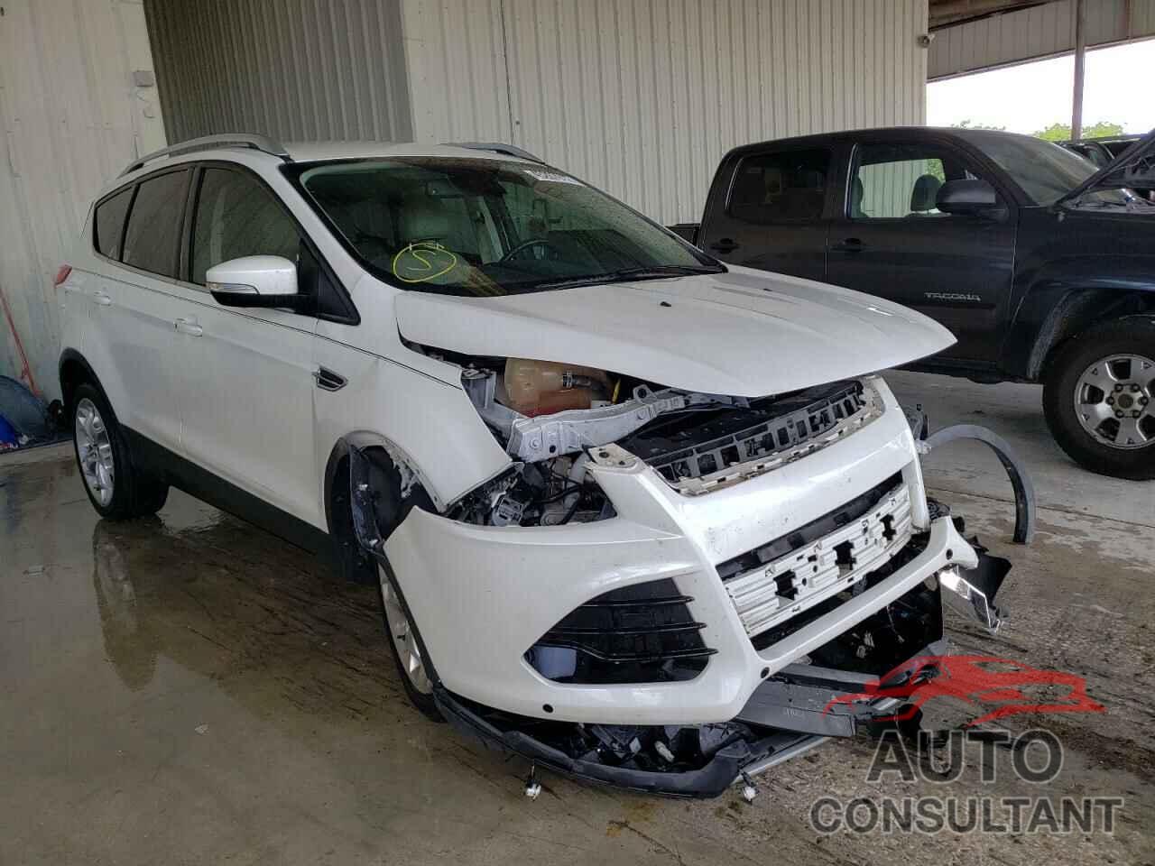 FORD ESCAPE 2016 - 1FMCU0J90GUB31183