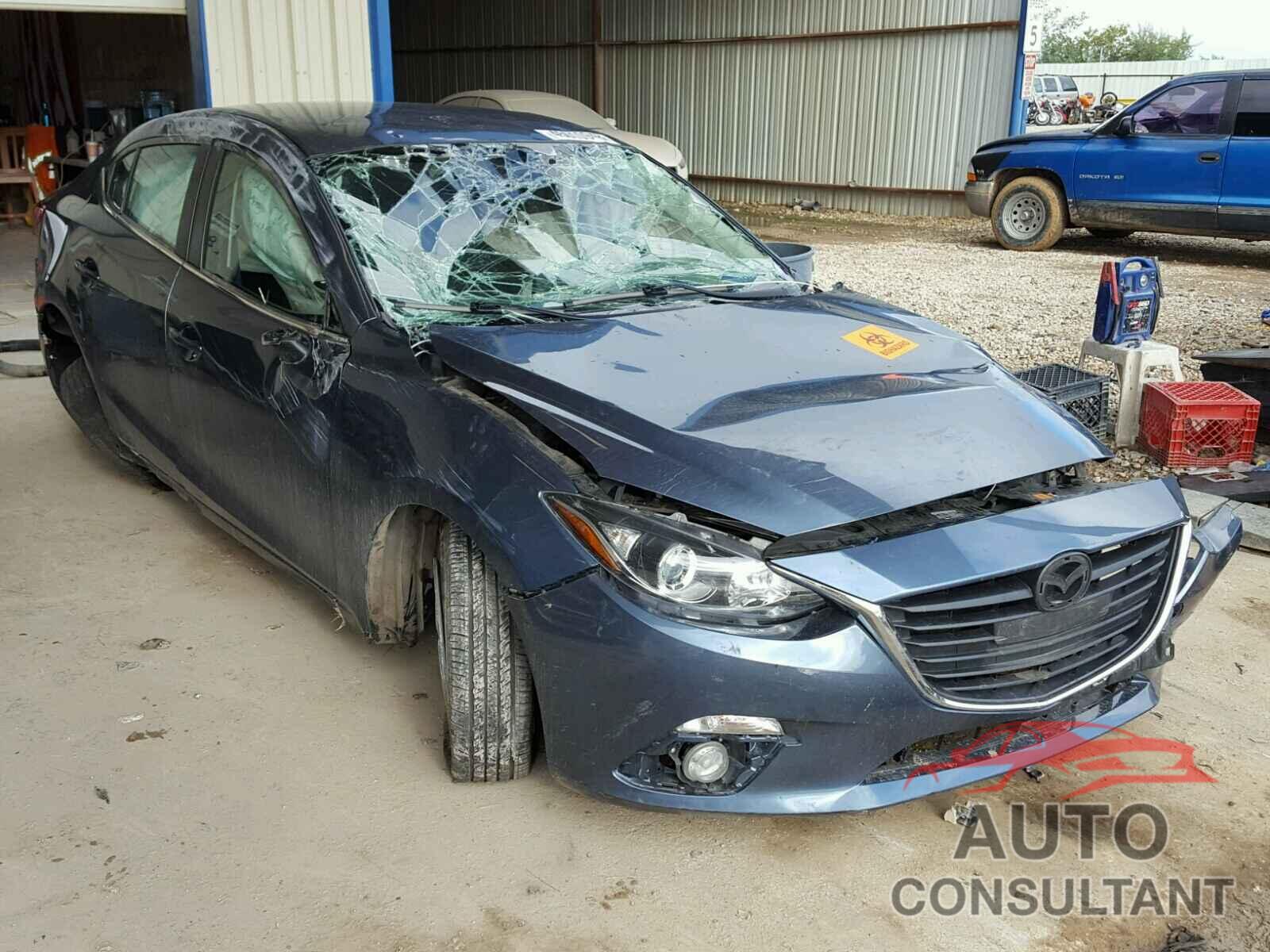 MAZDA 3 2015 - 3MZBM1V70FM234117