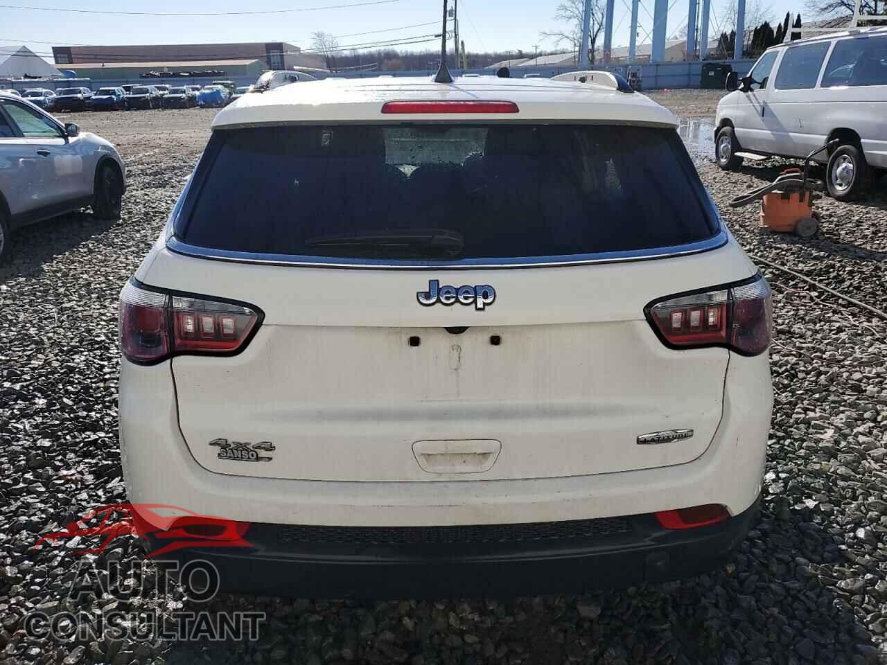 JEEP COMPASS 2018 - 3C4NJDBB7JT246430
