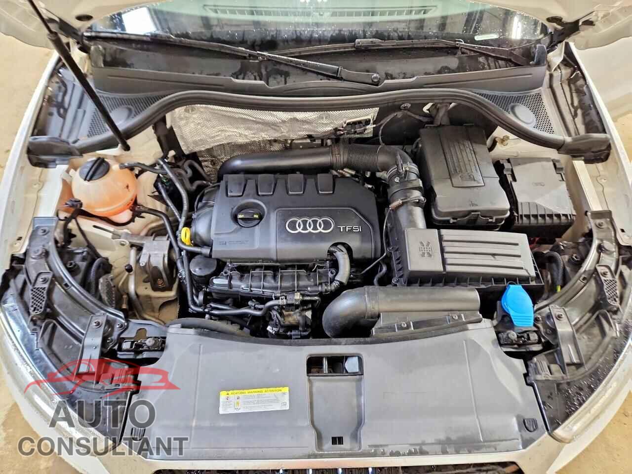 AUDI Q3 2017 - WA1BCCFS7HR010889