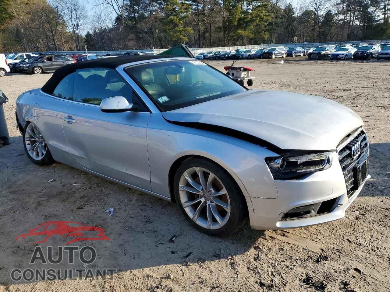 AUDI A5 2013 - WAUVFAFH2DN000918