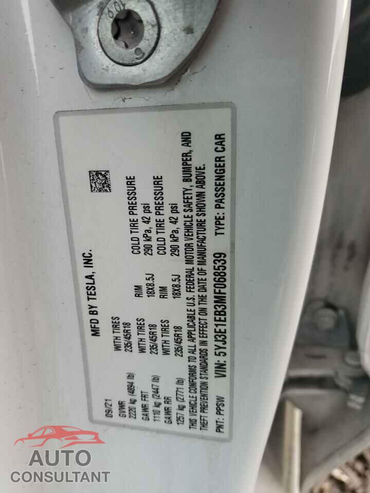 TESLA MODEL 3 2021 - 5YJ3E1EB3MF068539