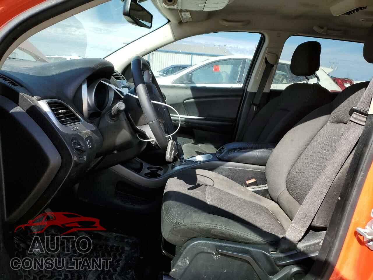 DODGE JOURNEY 2017 - 3C4PDCBB1HT684364