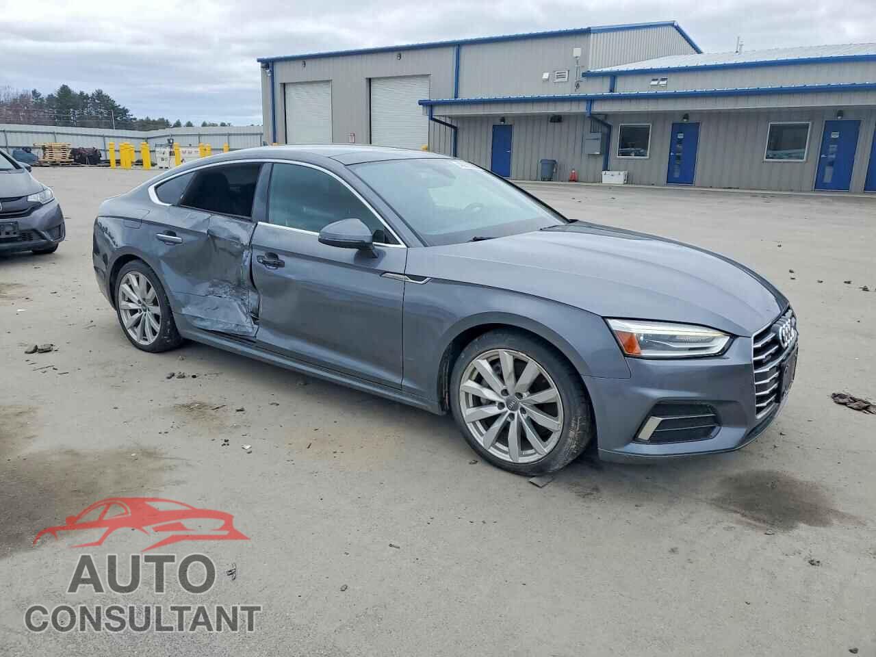 AUDI A5 2018 - WAUANCF55JA102509